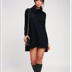 NWT LULUS Cowl Neck Long Sleeve Sweater Dress Blk